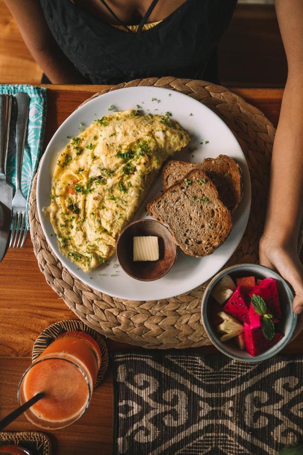 Melali Bingin Uluwatu (Bali)
